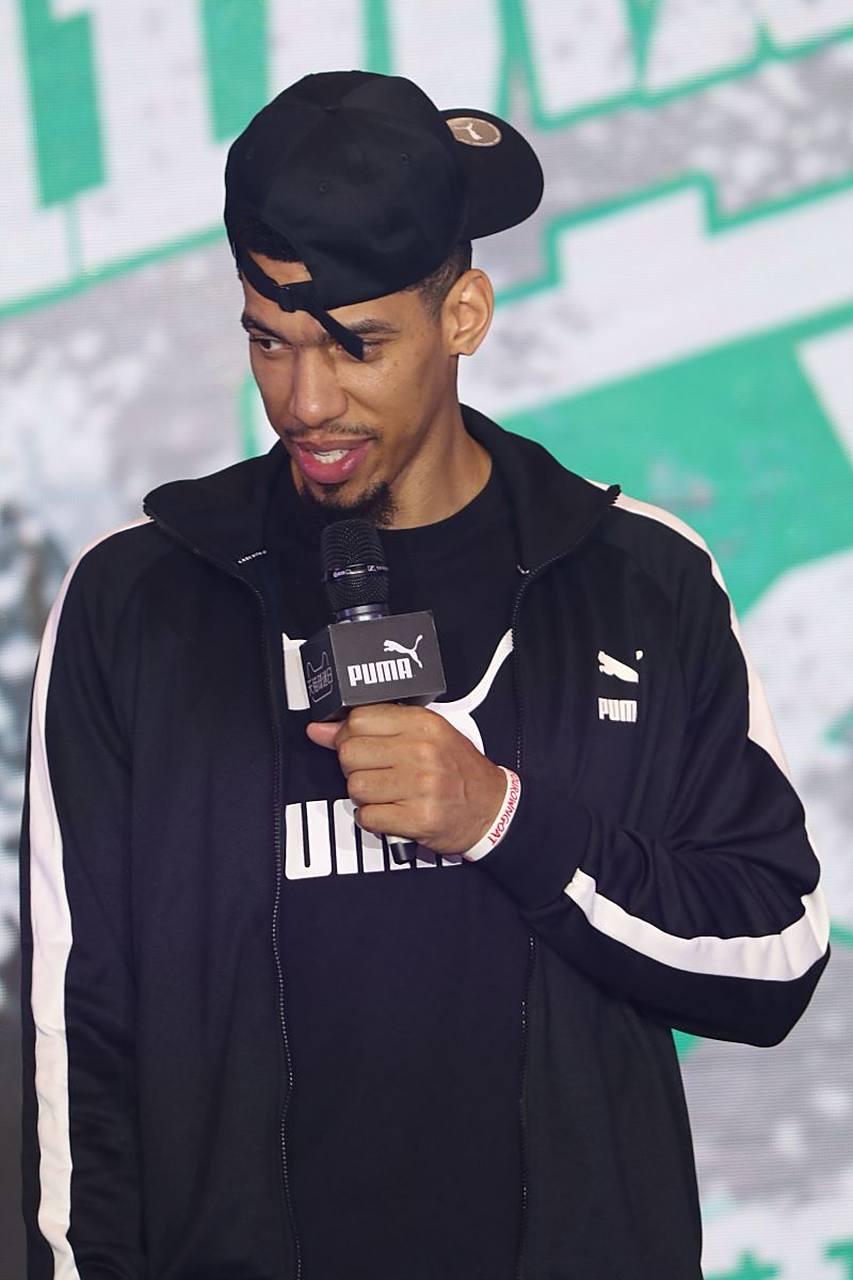 开云体育APP下载-南韩男篮鏖战墨西哥男篮,丹尼·格林关键制胜