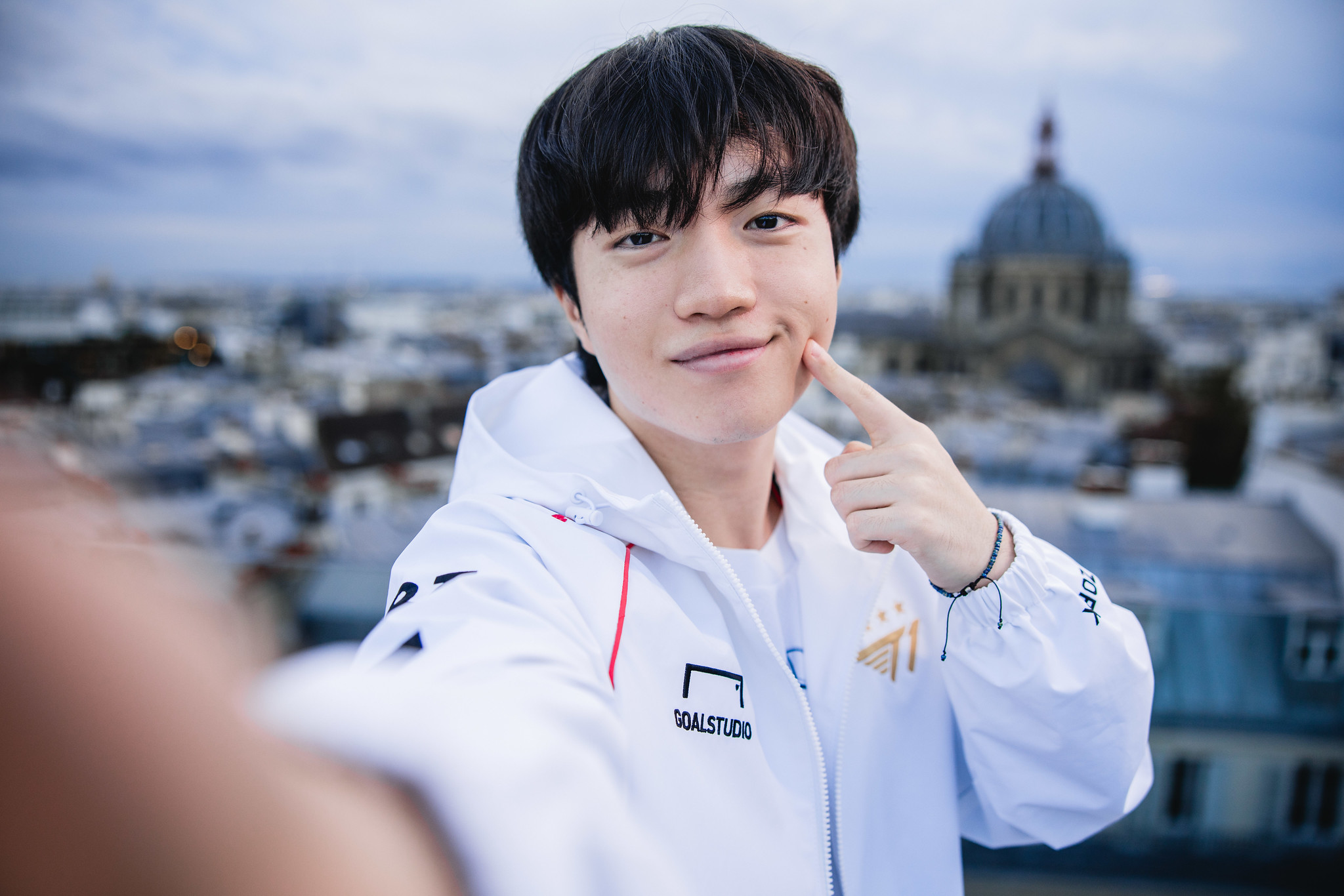 开云体育官方网站-TES横扫Rogue，Keria惊艳世界的简单介绍