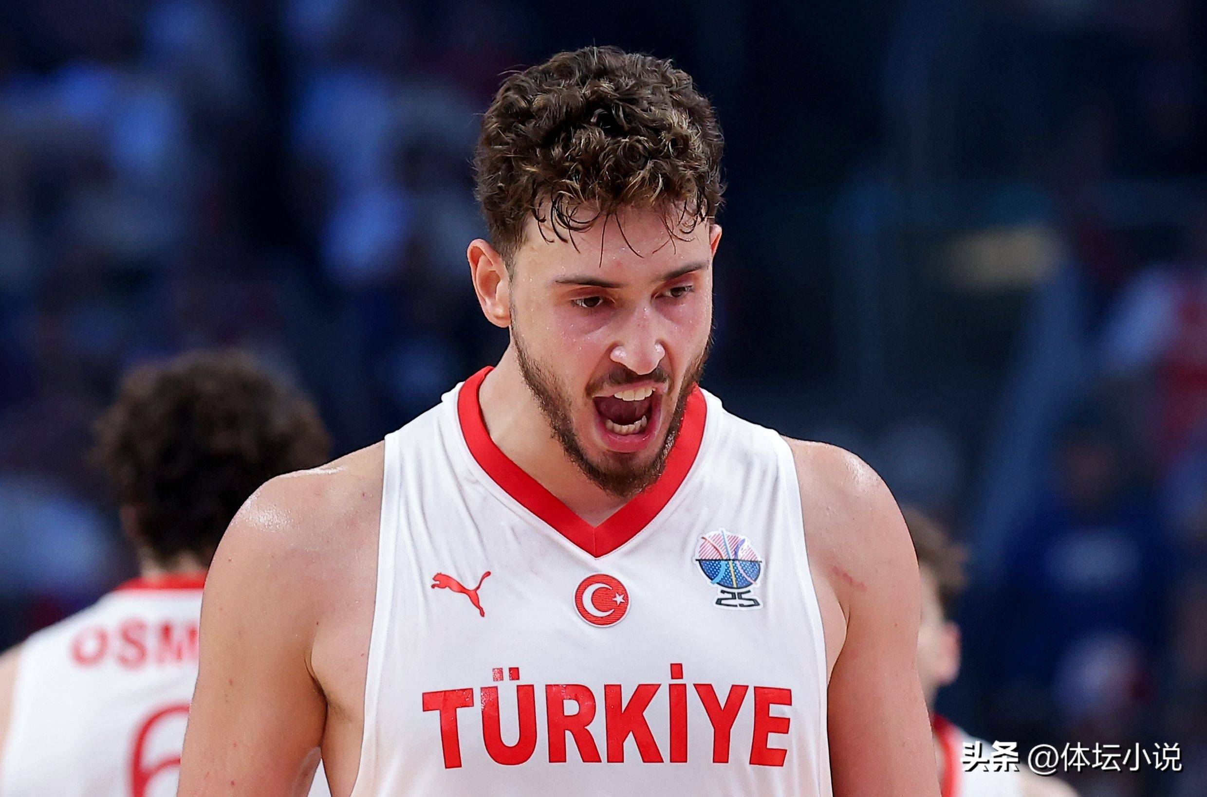 开云下载-土耳其男篮血洗快船,米切尔关键制胜