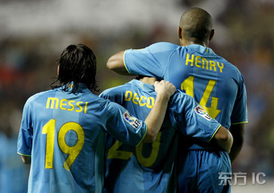 包含墨西哥完胜土耳其，布鲁诺完成帽子戏法的词条