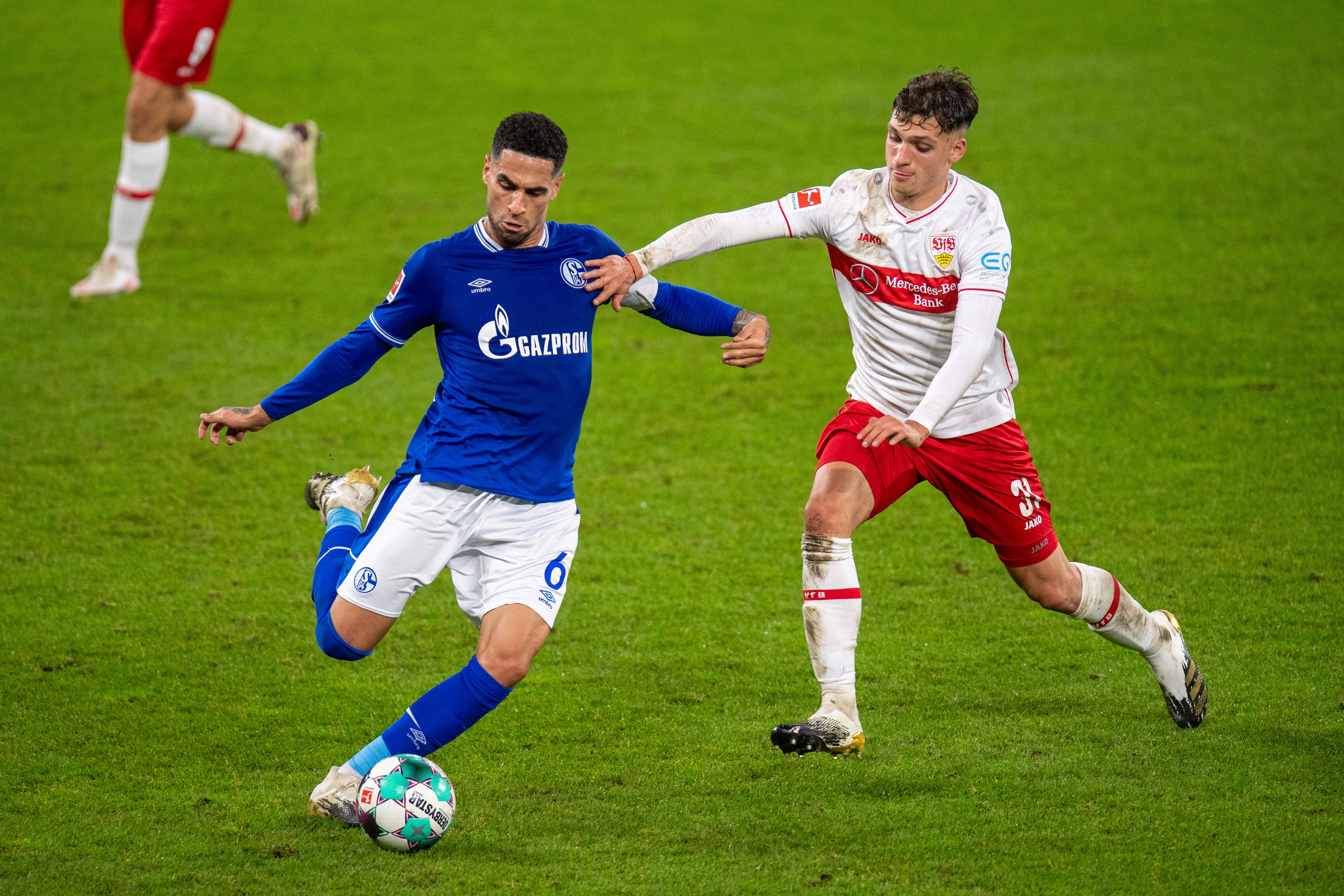 开云官网-沙尔克04大换血,多名球员离队