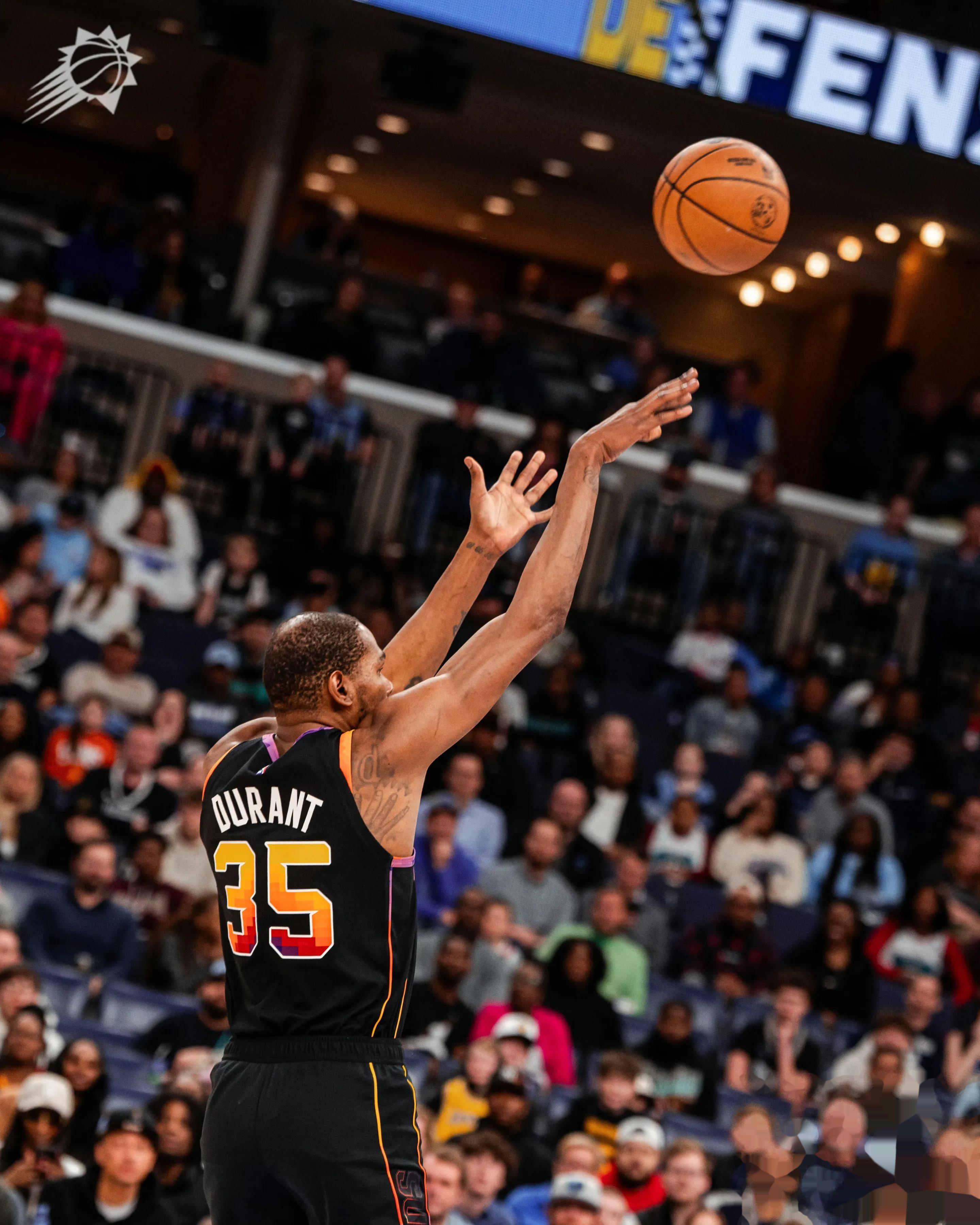 开云平台-包含杜兰特缺席复出战雄鹿,篮网险胜的词条