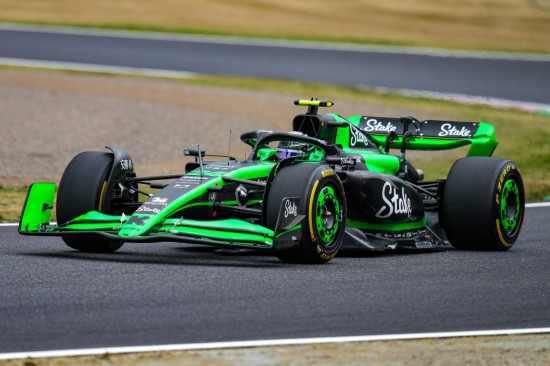 开云足球直播-关于索伯车队逆转梅赛德斯,周冠宇统治全场的信息